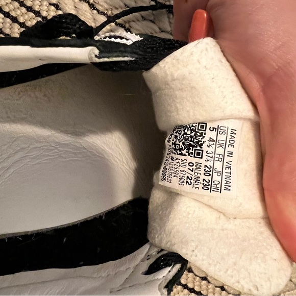 Adidas Gazelle size 5 - Picture 3 of 5